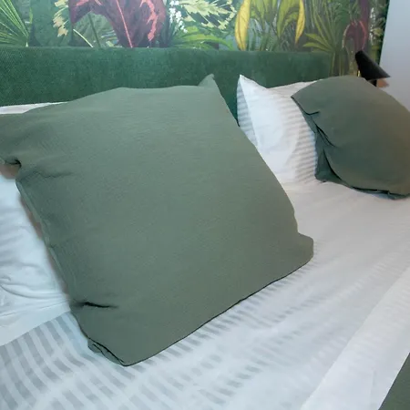 Eblouissant Trois Pieces + Terrasse Lägenhet Beausoleil