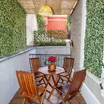 Eblouissant Trois Pieces + Terrasse *
