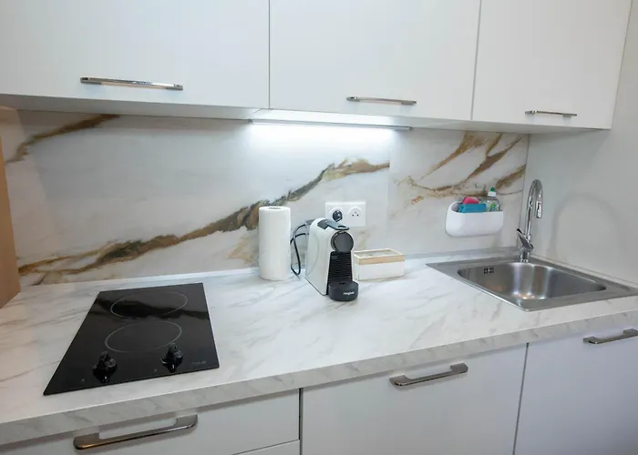 Eblouissant Trois Pieces + Terrasse * Beausoleil